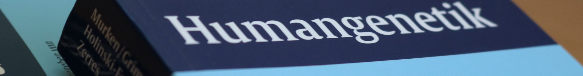 Buch über Humangenetik